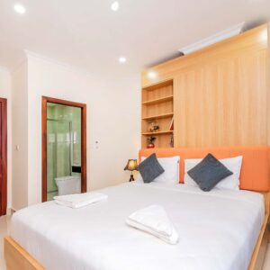 2 Bedrooms (GR-003)